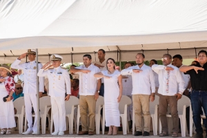 CHAMPOTÓN CELEBRA EL CCXV ANIVERSARIO DE LA INDEPENDENCIA CON DESFILE CÍVICO PRESIDIDO POR LA MTRA. CLAUDETH SARRICOLEA